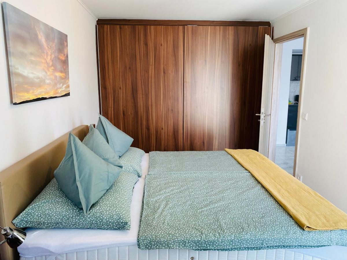 Lotusbluete Appartement In Heviz Mit Tiefgarage Und Panoramaterrasse מראה חיצוני תמונה