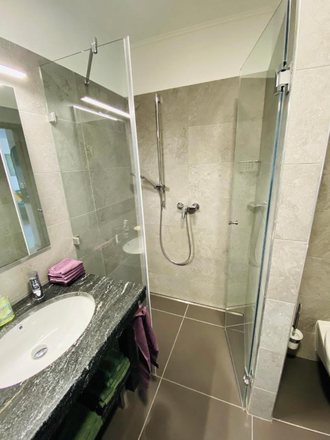 Lotusbluete Appartement In Heviz Mit Tiefgarage Und Panoramaterrasse מראה חיצוני תמונה